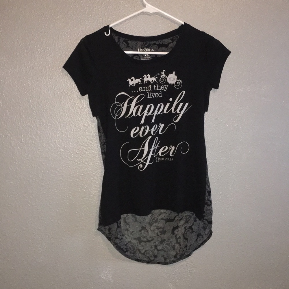 Black t-shirt